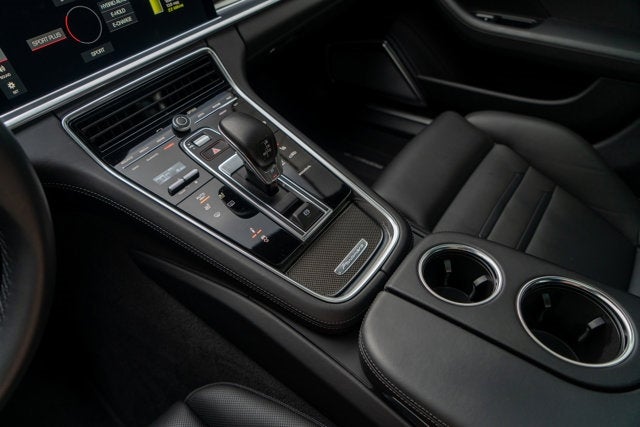 2018 Porsche Panamera Turbo S E-Hybrid