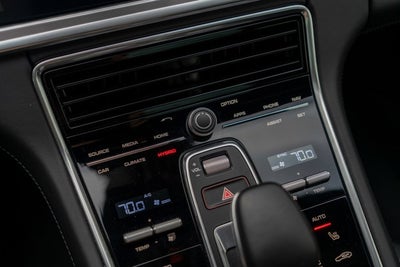 2018 Porsche Panamera Turbo S E-Hybrid