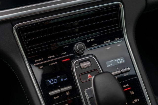 2018 Porsche Panamera Turbo S E-Hybrid