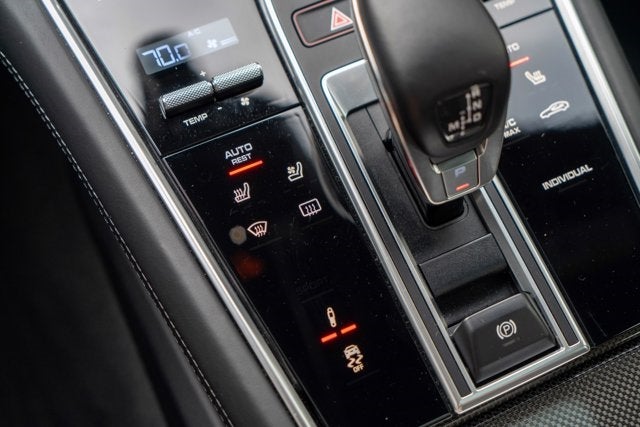 2018 Porsche Panamera Turbo S E-Hybrid