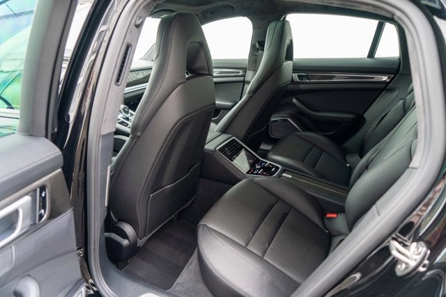 2018 Porsche Panamera Turbo S E-Hybrid