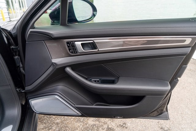 2018 Porsche Panamera Turbo S E-Hybrid