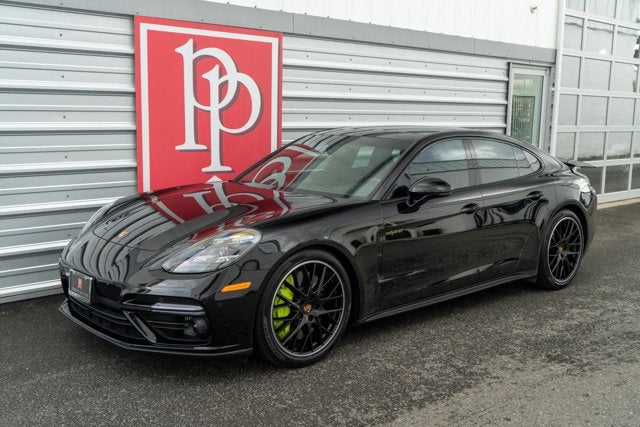 2018 Porsche Panamera Turbo S E-Hybrid