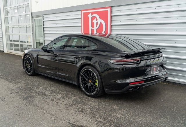 2018 Porsche Panamera Turbo S E-Hybrid