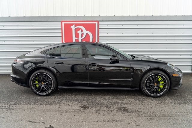 2018 Porsche Panamera Turbo S E-Hybrid