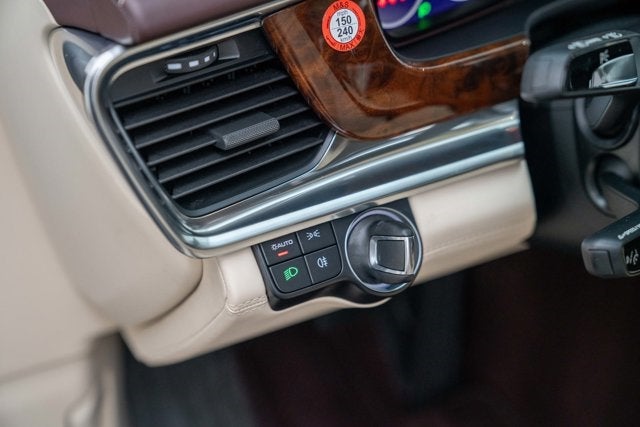 2022 Porsche Panamera Platinum Edition