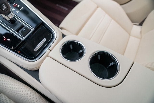 2022 Porsche Panamera Platinum Edition