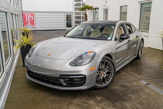 2022 Porsche Panamera Platinum Edition