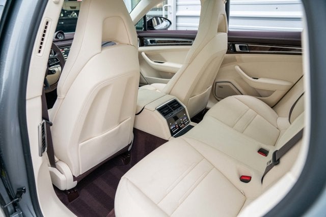 2022 Porsche Panamera Platinum Edition