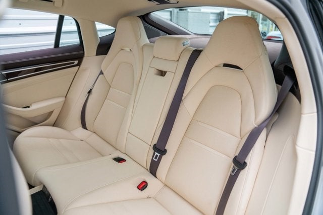 2022 Porsche Panamera Platinum Edition