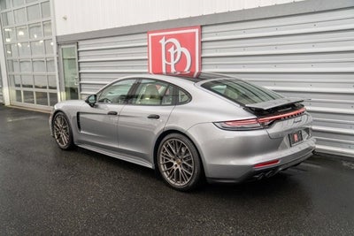 2022 Porsche Panamera Platinum Edition