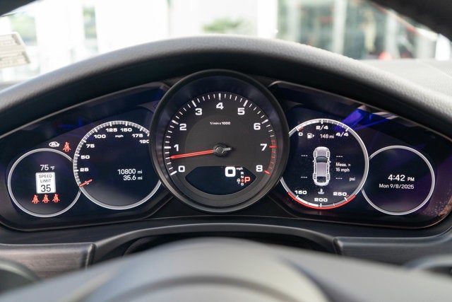 2023 Porsche Panamera Platinum Edition