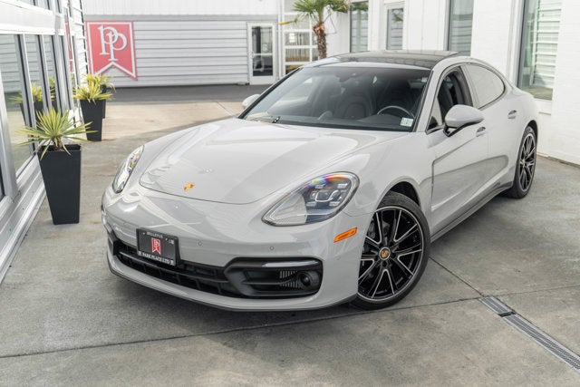 2023 Porsche Panamera Platinum Edition