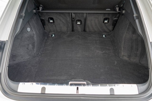 2023 Porsche Panamera Platinum Edition