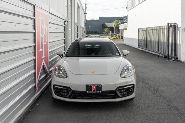 2023 Porsche Panamera Platinum Edition
