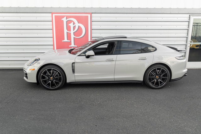 2023 Porsche Panamera Platinum Edition