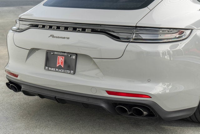 2023 Porsche Panamera Platinum Edition