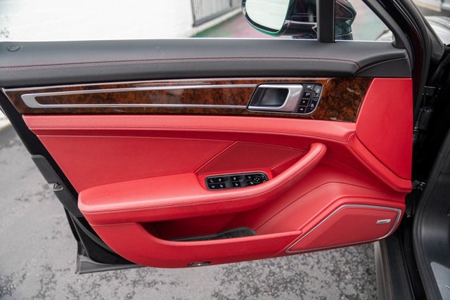 2021 Porsche Panamera 4S E-Hybrid