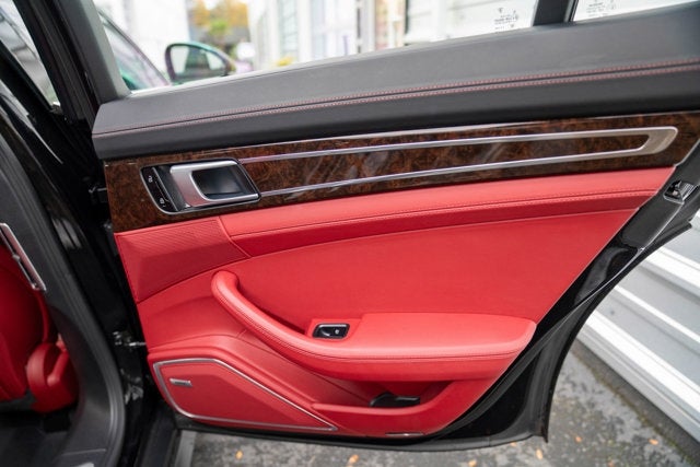 2021 Porsche Panamera 4S E-Hybrid