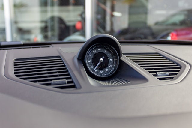 2024 Porsche 911 Targa 4