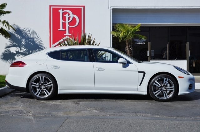 2014 Porsche Panamera 4S Executive