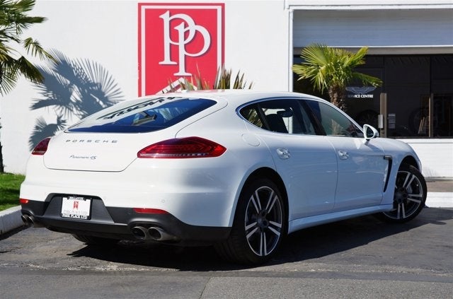 2014 Porsche Panamera 4S Executive