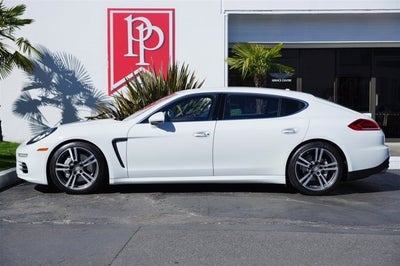 2014 Porsche Panamera 4S Executive