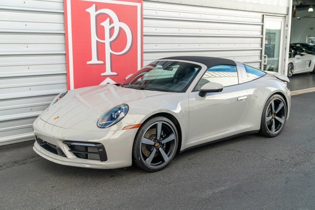 2022 Porsche 911 Targa 4S