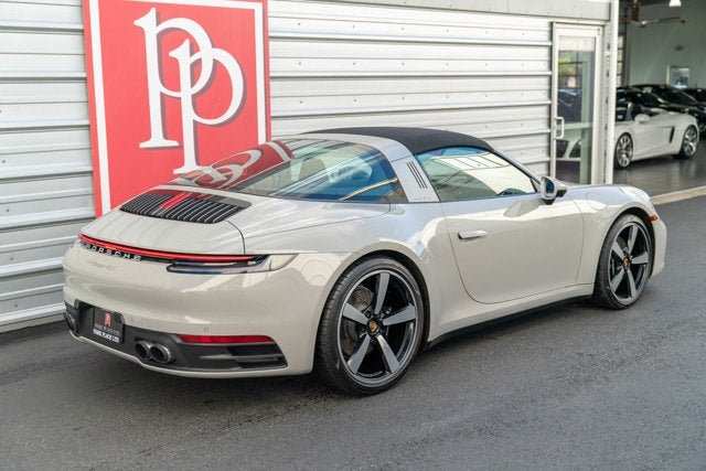2022 Porsche 911 Targa 4S