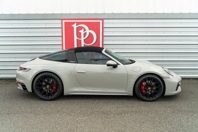 2021 Porsche 911 Targa 4S