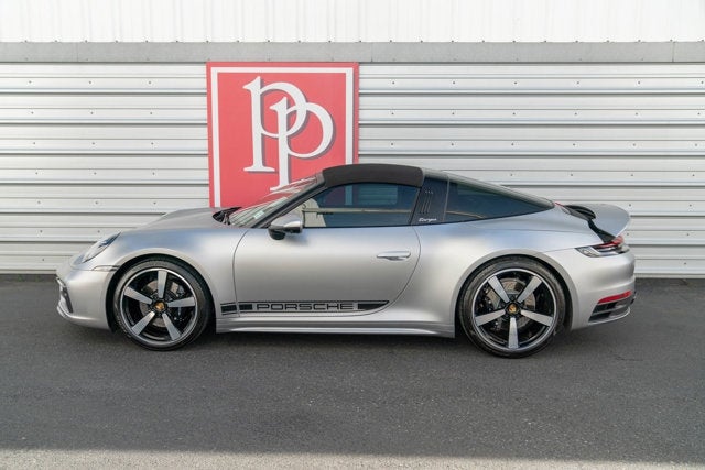 2022 Porsche 911 Targa 4S