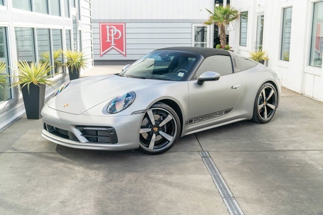 2022 Porsche 911 Targa 4S