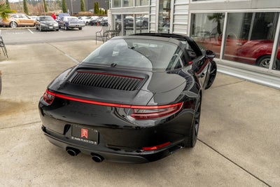 2018 Porsche 911 4S