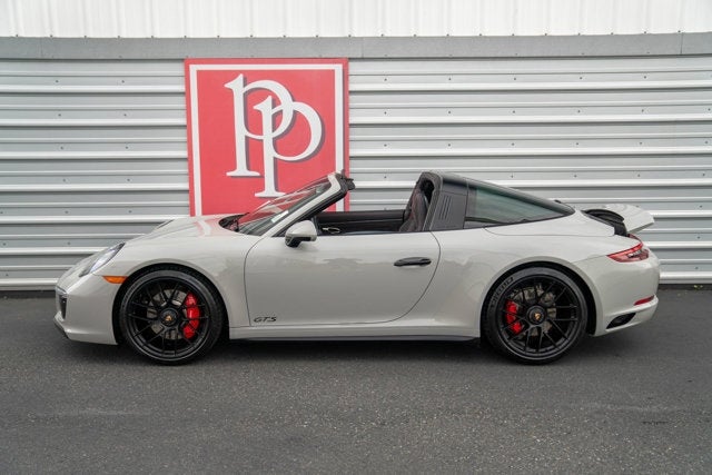 2019 Porsche 911 4 GTS