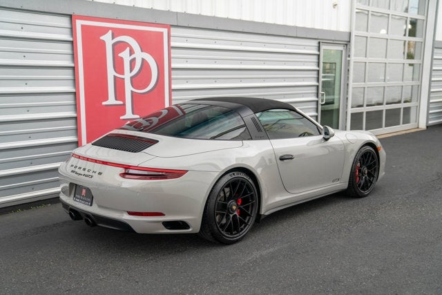 2019 Porsche 911 4 GTS