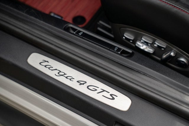 2019 Porsche 911 Targa 4 GTS