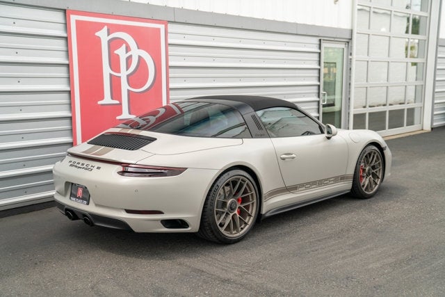 2019 Porsche 911 Targa 4 GTS