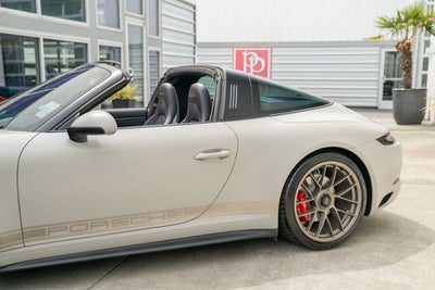 2019 Porsche 911 Targa 4 GTS