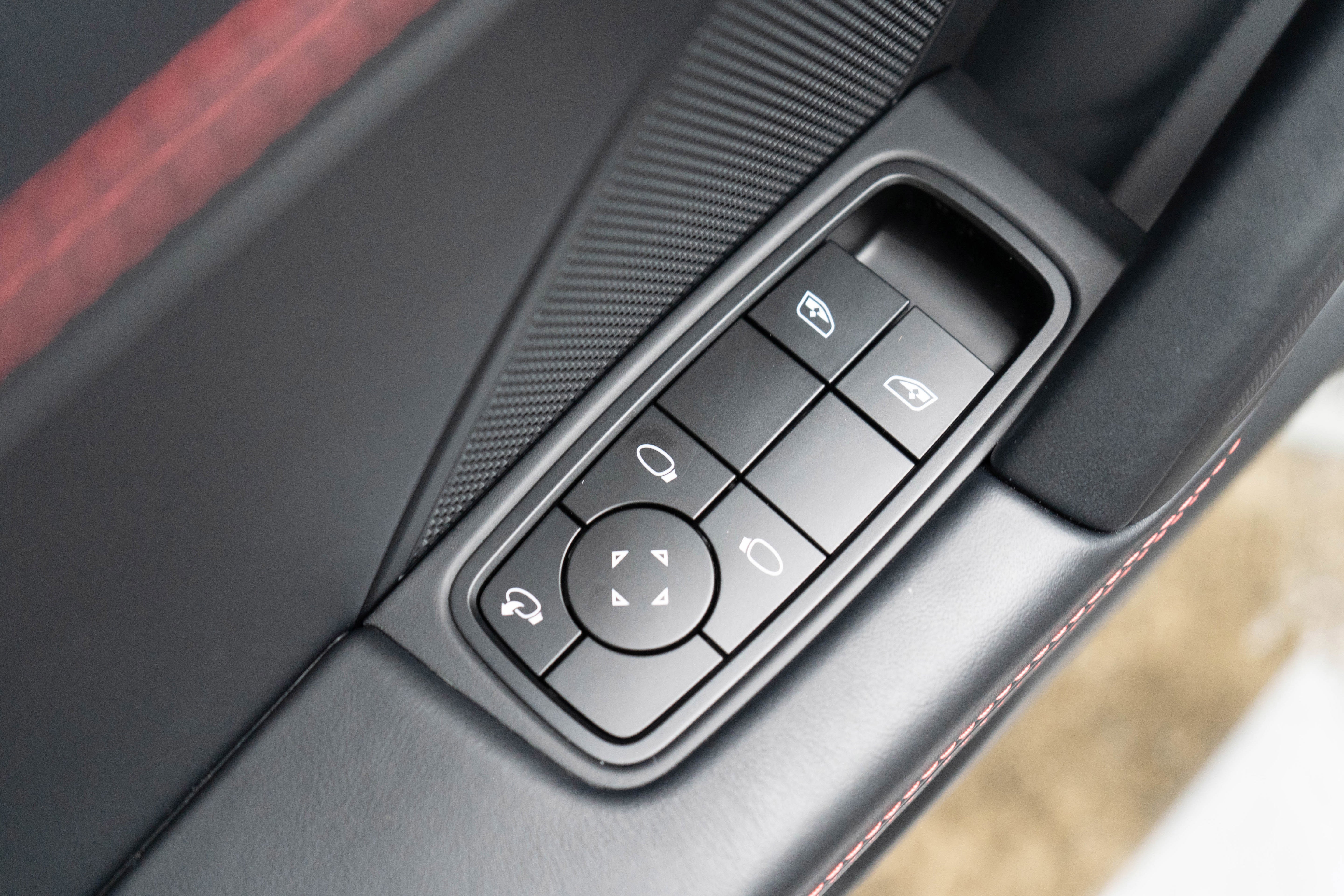 2024 Porsche 911 4 GTS