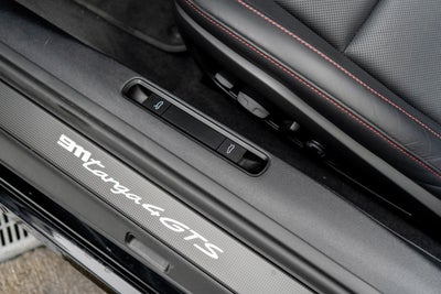 2024 Porsche 911 4 GTS