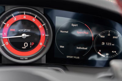 2024 Porsche 911 4 GTS