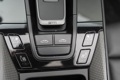 2024 Porsche 911 4 GTS