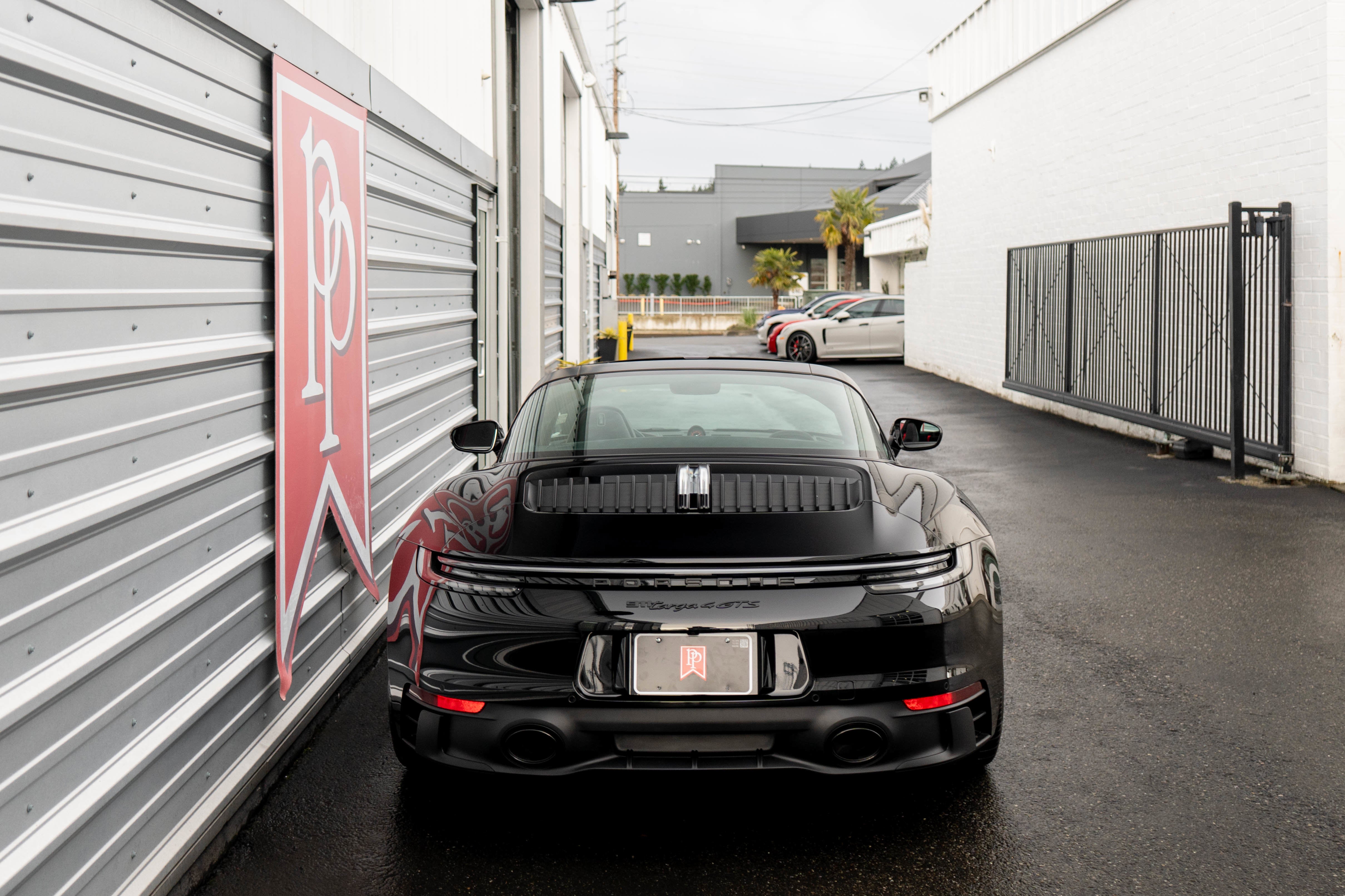 2024 Porsche 911 4 GTS