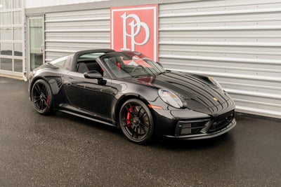 2024 Porsche 911 4 GTS