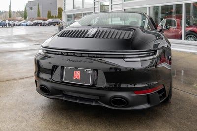 2024 Porsche 911 4 GTS