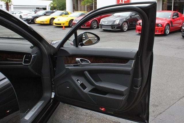 2014 Porsche Panamera Turbo Executive