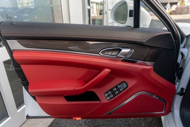 2015 Porsche Panamera Turbo Executive