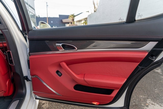 2015 Porsche Panamera Turbo Executive