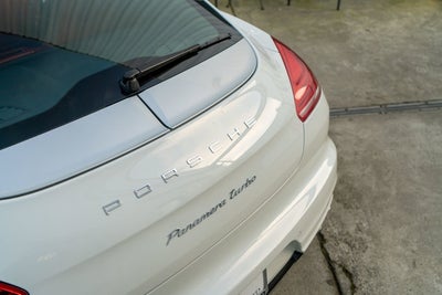 2015 Porsche Panamera Turbo Executive