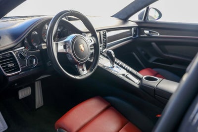 2016 Porsche Panamera Turbo S Executive